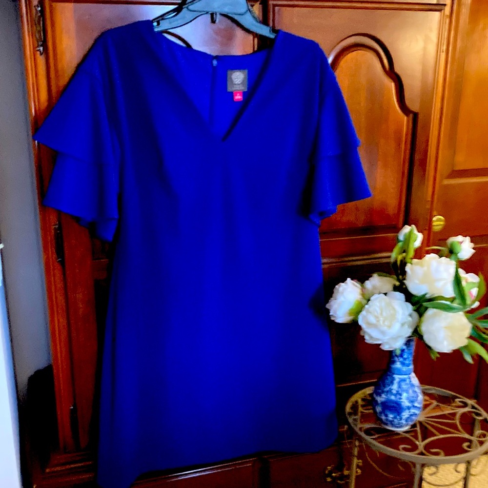 Stunningly simple Vince Camuto dress!